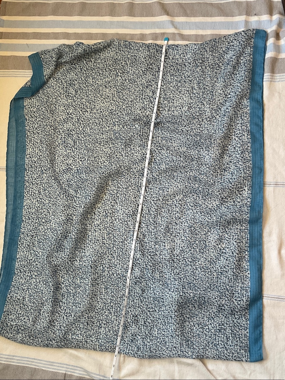LOFT Blue Patterned Infinity Loop Scarf - Picture 3 of 3